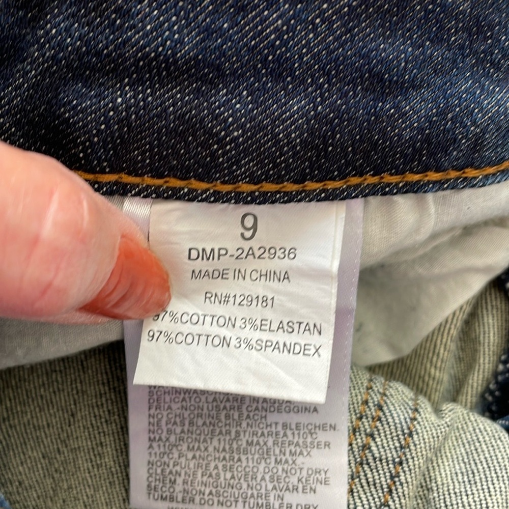 Skinny Jeans with Patches - Picture 6 of 6